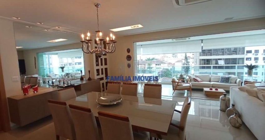 Apartamento com 4 quartos para alugar na Rua Castro Alves, --, Embaré, Santos