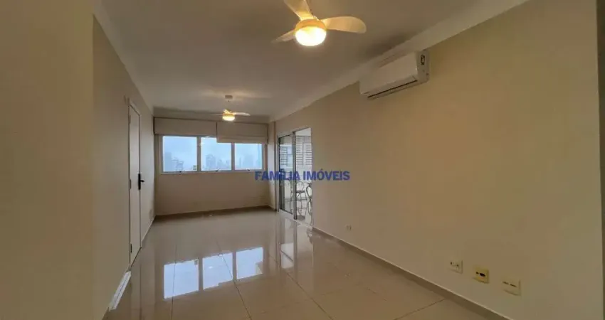 Apartamento com 3 quartos para alugar na Rua Oswaldo Cochrane, --, Embaré, Santos
