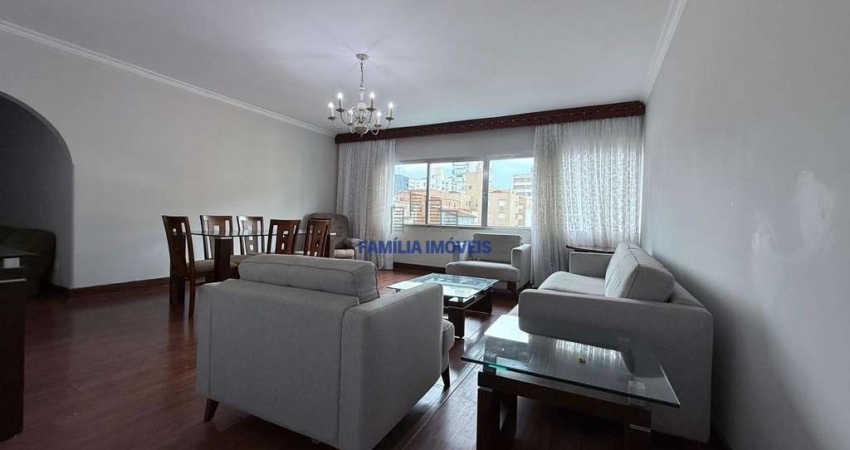Apartamento com 3 quartos para alugar na Rua Governador Pedro de Toledo, --, Boqueirão, Santos