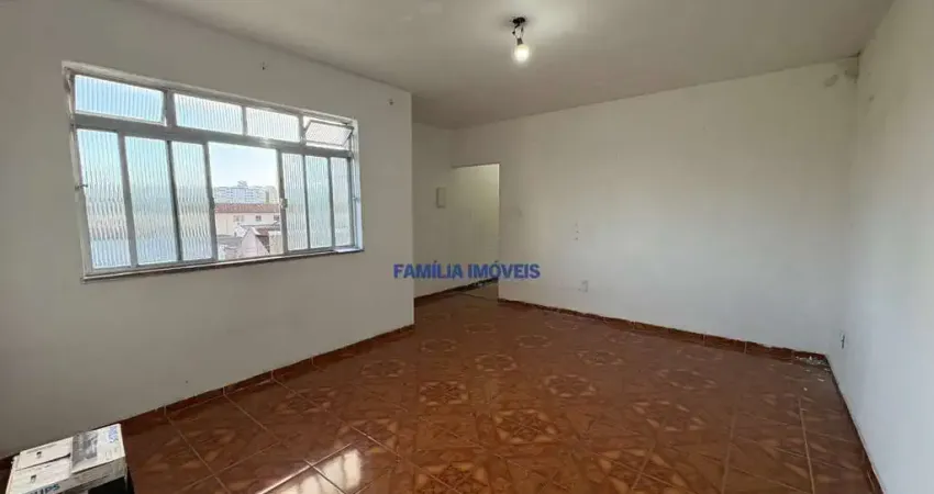 Apartamento com 3 quartos para alugar na Rua 9 de Julho, --, Marapé, Santos