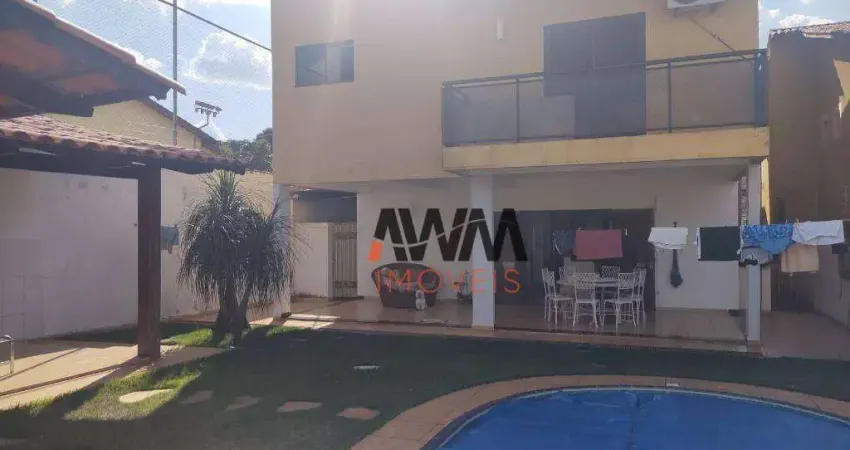 Sobrado à venda, 309 m² por R$ 950.000,00 - Parque Anhangüera - Goiânia/GO