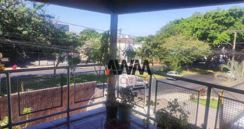 Sobrado com 4 dormitórios à venda, 205 m² por R$ 1.100.000,00 - Vila São Tomaz - Aparecida de Goiânia/GO