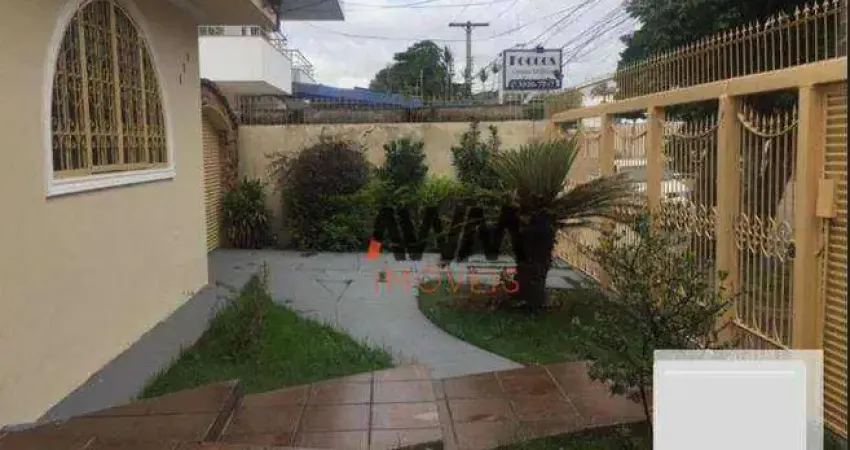 Casa com 4 Quartos à venda, 270 m² por R$ 1.600.000 - Setor Bueno - Goiânia/GO