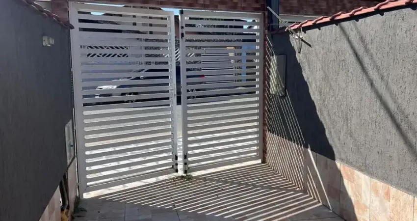Casa com 2 quartos à venda na Rua Paulo Setúbal, 500, Balneário Esmeralda, Praia Grande