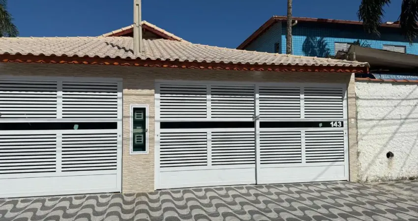 Casa Nova à Venda no Bairro Maracanã – Praia Grande/SP