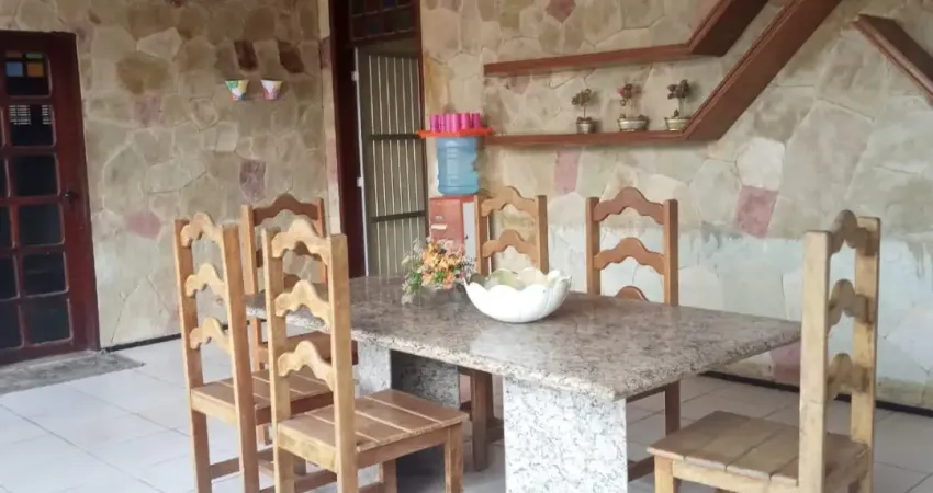 Vendo casa duplex no icaraí – 300m do mar! ideal para moradia ou investimento