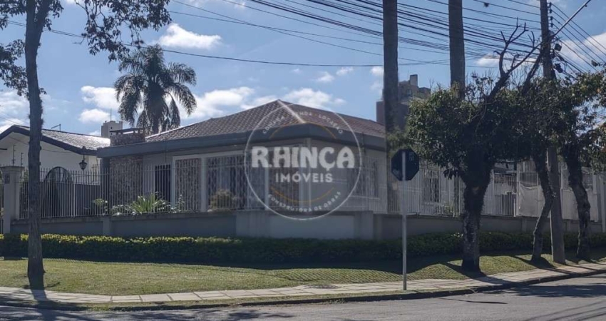 Residência Comercial com 4 quartos  à venda, 284.00 m2 por R$1450000.00  - Novo Mundo - Curitiba/PR