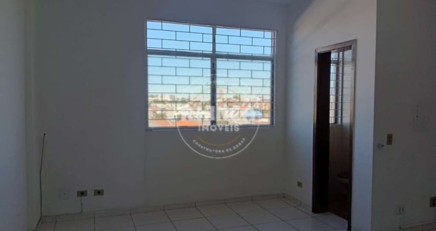 Sala para alugar, 19.04 m2 por R$1050.00  - Capao Raso - Curitiba/PR
