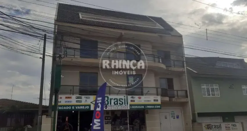 Apartamento com 3 quartos para alugar, 149.33 m2 por R$3290.00 - Novo Mundo - Curitiba/PR