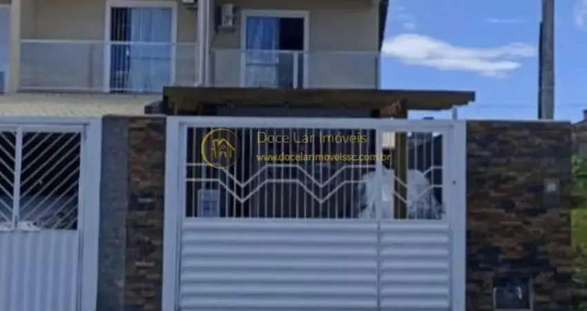 Casa para Venda em Palhoça, Aririu, 2 dormitórios, 2 banheiros, 4 vagas