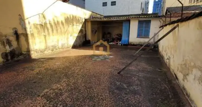 Casa Sobrado 3 Dormitórios e 2 Banheiros em Campo Grande, Santos/SP