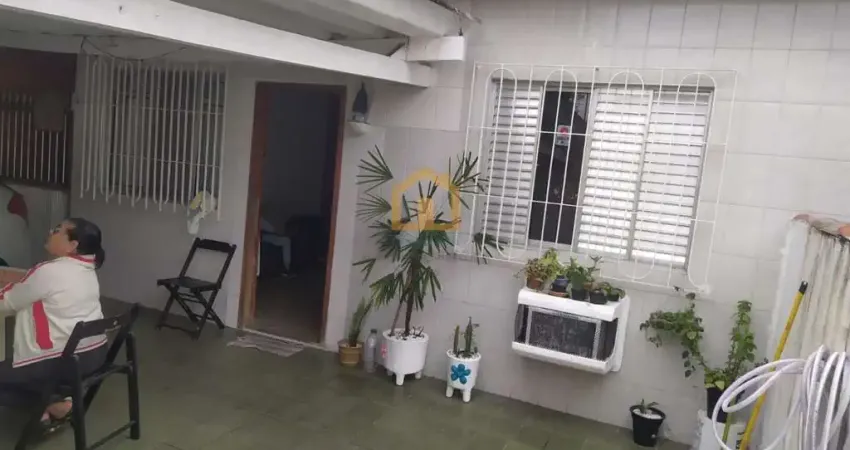 Casa com 3 dormitórios e 2 vagas de garagem - castelo - santos/sp