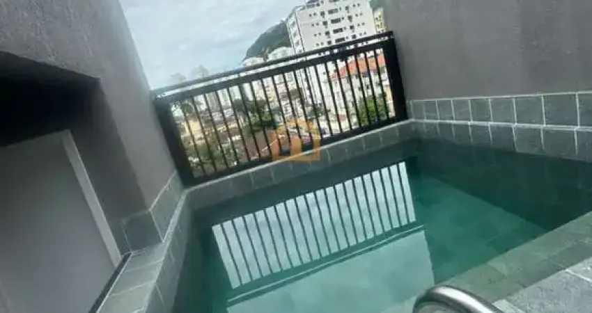 Triplex Novo com Lazer Privativo em Villagio – Marapé, Santos/SP