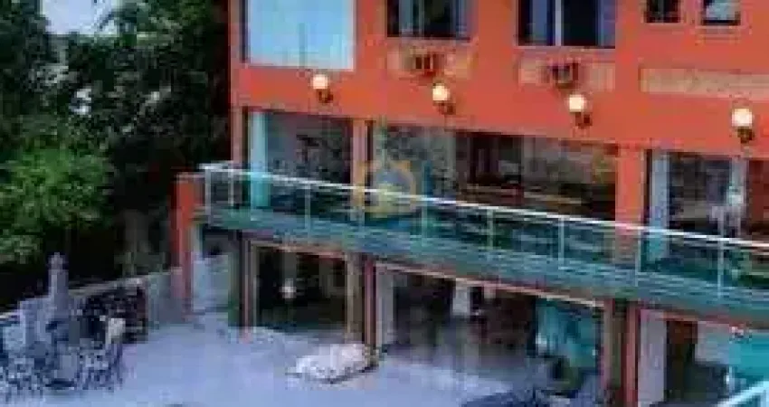 Casa de Luxo em Condomínio Privilegiado em Santos -  morro Santa Terezinha