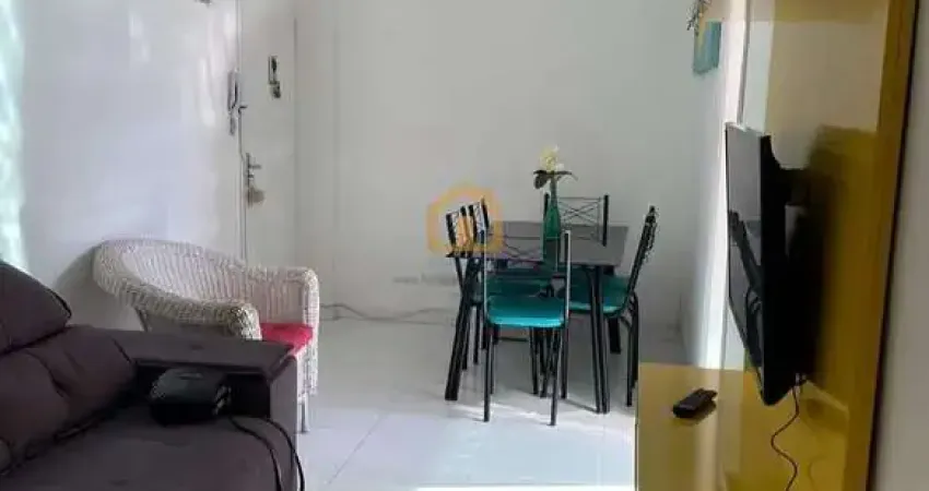 Apartamento à Venda - 1 Quarto, 1 Banheiro, Prédio com Elevador.