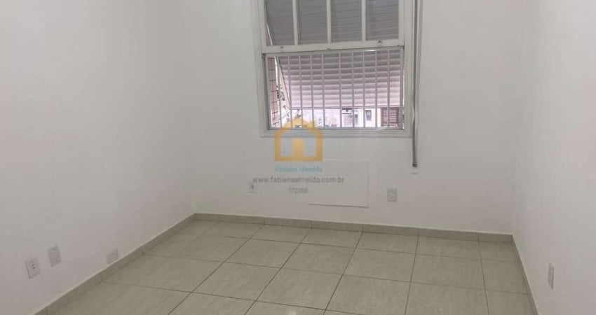 Maravilhoso Apartamento Reformado | 3 Dormitórios | Próximo à Praia