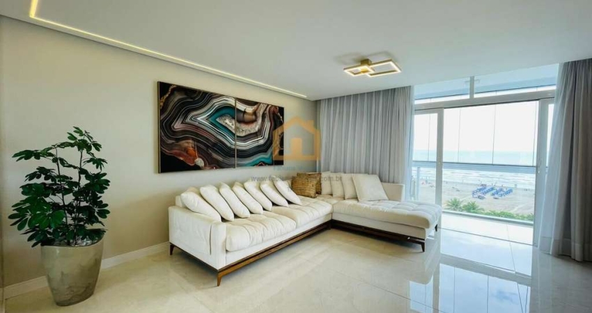 Apartamento Frente Mar – Impecável, Mobiliado e Recém-Reformado! 