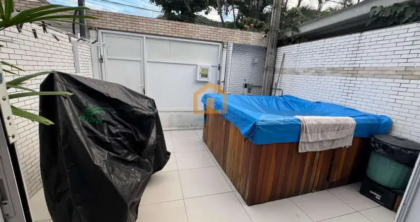 Casa Sobrado  3 dormitórios sendo 2 suítes  1 vaga garagem