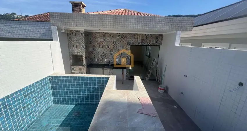 Sobreposta Alta com 3 Dormitórios, Piscina e Churrasqueira – Conforto e Lazer Completo!