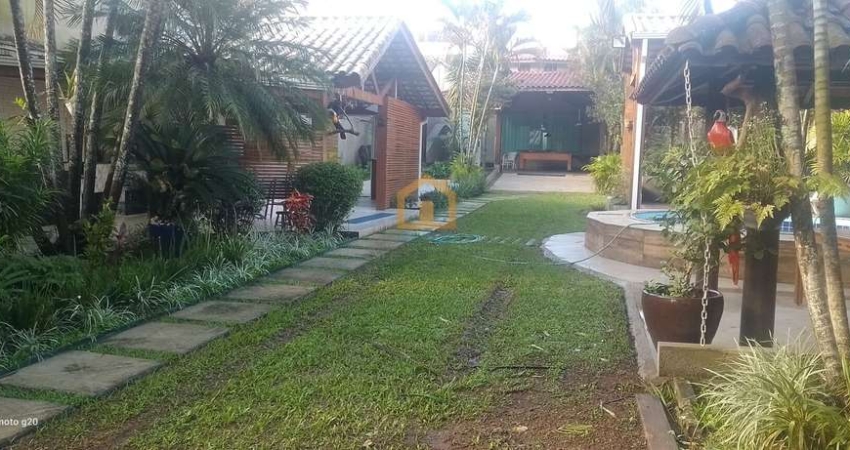 Casa Alto Padrão com Piscina – Morro da Nova Cintra, Santos/SP