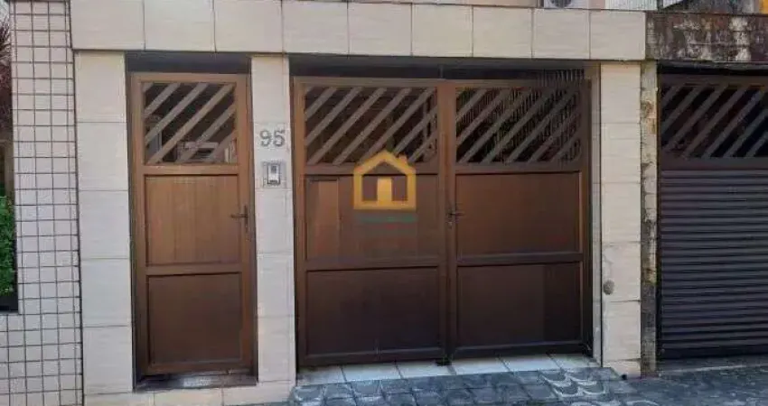 Casa sobreposta 2 dormitórios, sendo 1 suíte no bairro marapé - santos/sp