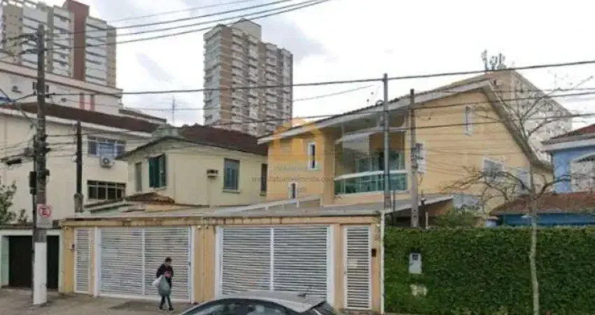 Casa 3 dormitórios, 3 suítes ,3 closets, no bairro Campo Grande - Santos/SP