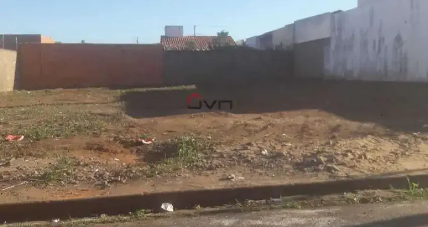 Terreno à venda no Grand Ville, Uberlândia 