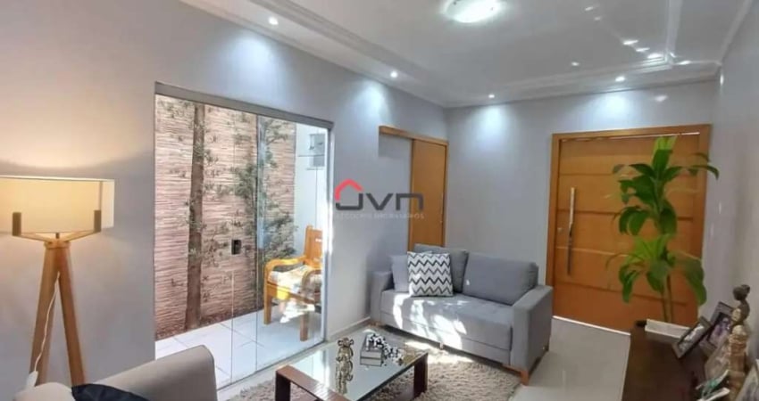 Casa com 3 quartos à venda no Pacaembu, Uberlândia 