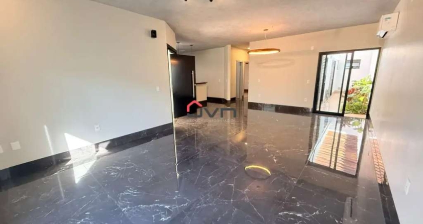 Casa com 3 quartos para alugar no Conjunto Segismundo Pereira, Uberlândia 