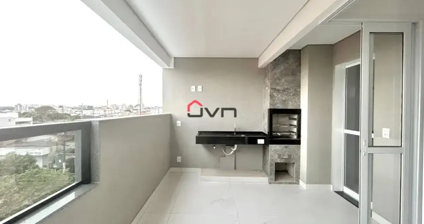 Apartamento no bairro santa mônica, com 03 quartos e varanda gourmet.