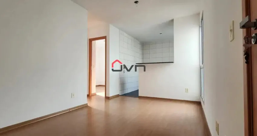 Apartamento na zona sul com 02 quartos e condomínio completo.