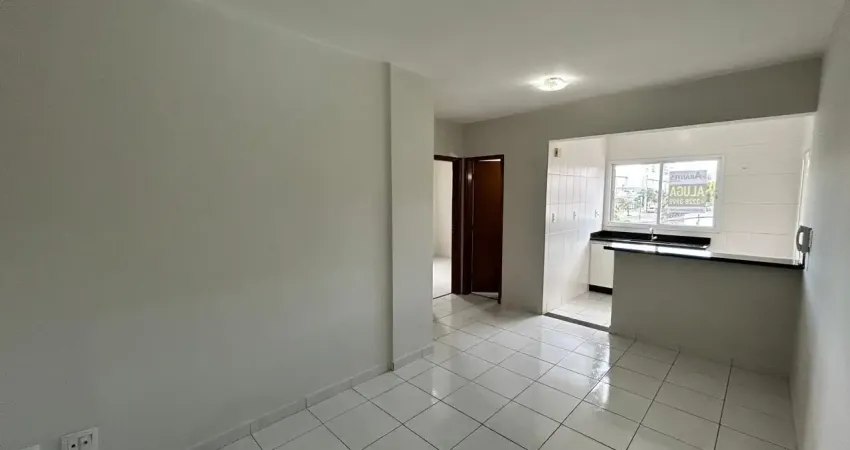 Apartamento com 2 quartos para alugar em Carajás, Uberlândia