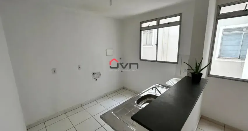 Apartamento em ótima localização! Contando com 2 quartos, sala ampla, banheiro social, cozinha americana, área de serviço e vaga de garagem coberta. Agende sua visita!