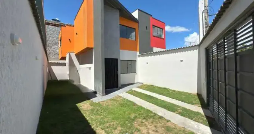 Sobrado para Venda em Suzano, Jardim São Bernardino, 2 dormitórios, 2 banheiros, 2 vagas
