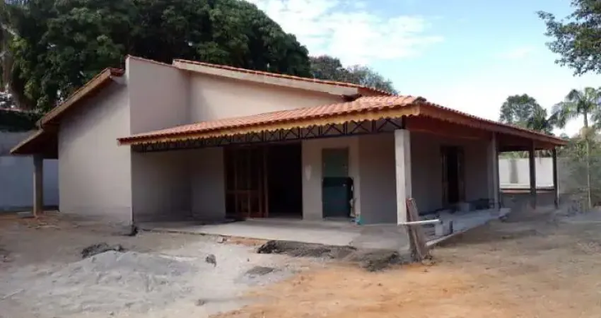 Chácara para Venda em Biritiba Mirim, Parque Castellano, 3 dormitórios, 1 suíte, 1 banheiro, 5 vagas