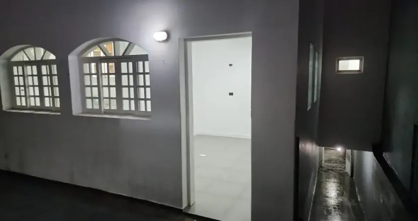 Casa com 4 quartos para alugar na Rua Eunice Weaver, 242, Jardim Anália Franco, São Paulo
