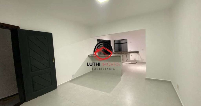 Casa com 3 quartos, Vila Suissa, Mogi das Cruzes - R$ 680 mil, Cod: 781