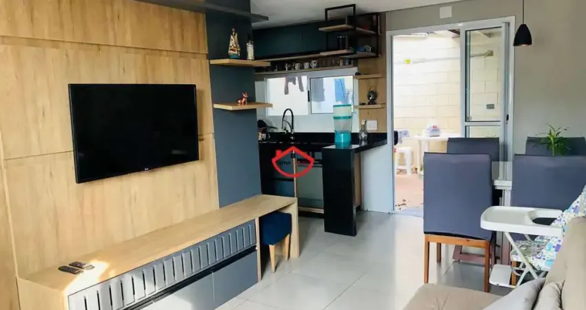 Sobrado para Venda em Suzano, Chácara Faggion, 2 dormitórios, 1 banheiro, 2 vagas