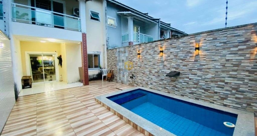 Excelente Casa Duplex com piscina na Estrada do Fio -Eusébio- ce