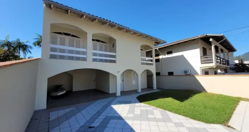 Casa com 5 quartos à venda no Centro, Jaraguá do Sul 