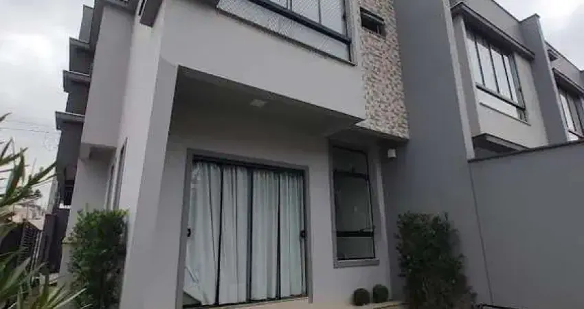 Casa com 3 quartos para alugar no Jaraguá Esquerdo, Jaraguá do Sul 