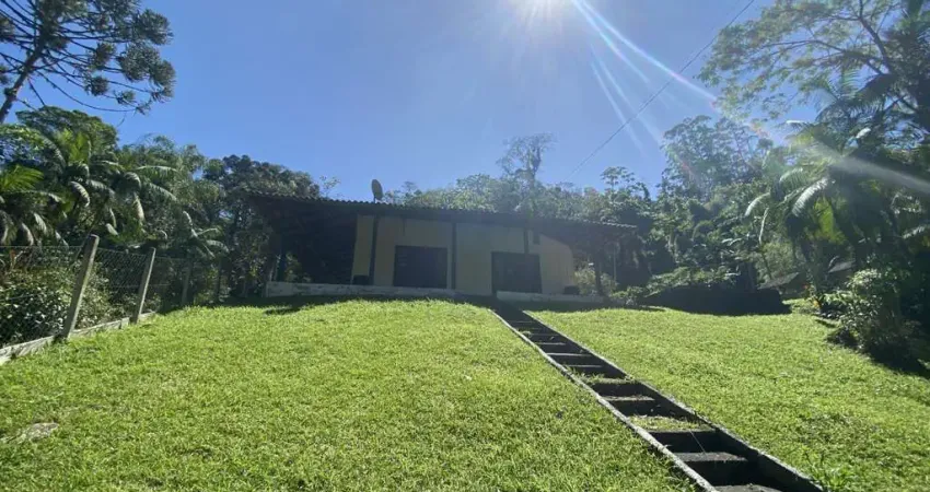 Casa com 3 quartos para alugar na Barra do Rio Molha, Jaraguá do Sul 