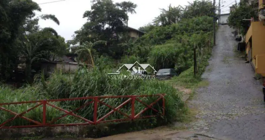 Terreno à venda no Bingen, Petrópolis 