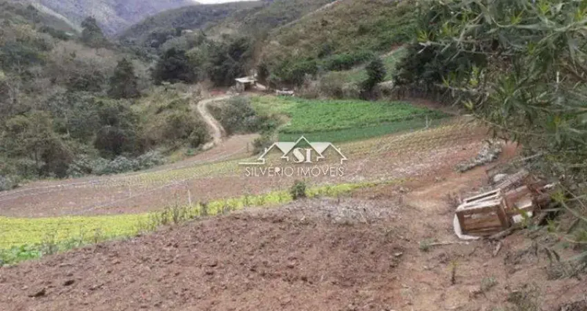 Terreno à venda no Posse, Petrópolis 