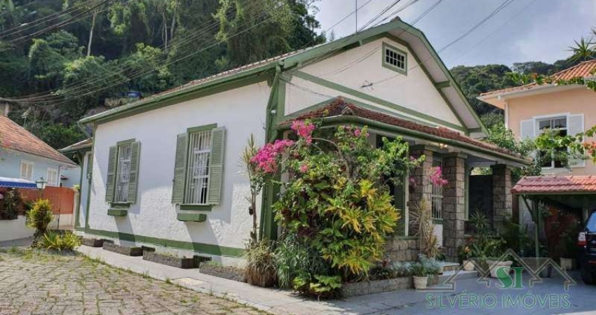 Casa com 4 quartos à venda no Centro, Petrópolis 