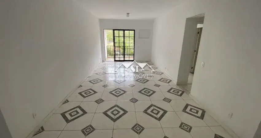 Apartamento- Petrópolis, Itaipava