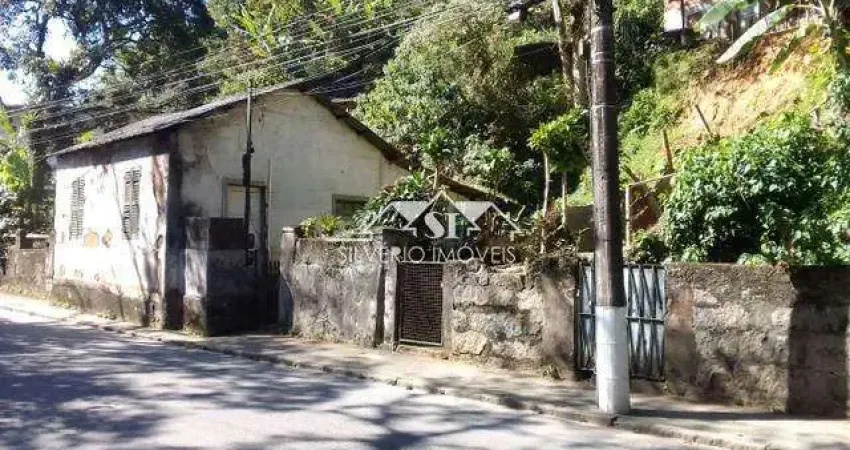 Terreno à venda no Bingen, Petrópolis 