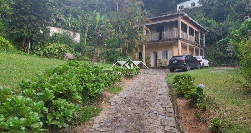 Casa com 4 quartos à venda no Caxambu, Petrópolis 