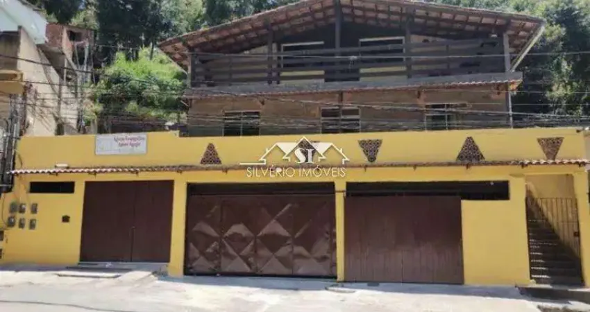 Casa com 3 quartos à venda no Caxambu, Petrópolis 