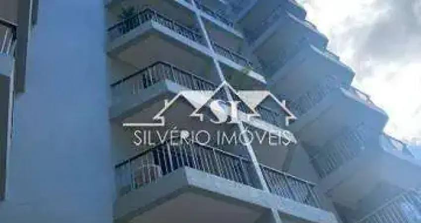 Apartamento- Petrópolis, Coronel Veiga